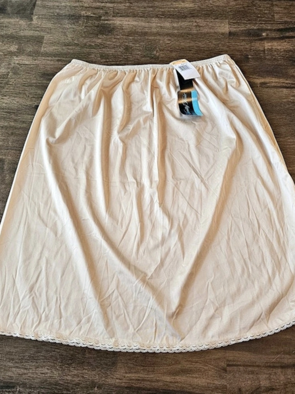 Vanity Fair Half Slip Nylon In Nude XL NWT